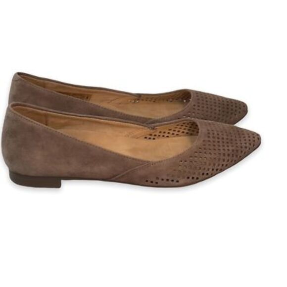 Vionic Womens 359 Posey Ballet Flat Shoes Beige Perforated Slip-On Leather sz 6 - Picture 2 of 8